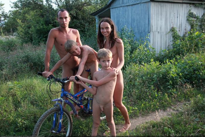 Nudist country house photo reportage Nudist country house photo reportage